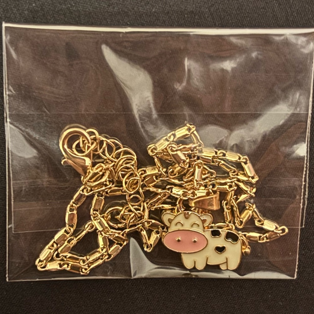 Cute Cow Pendant Necklace